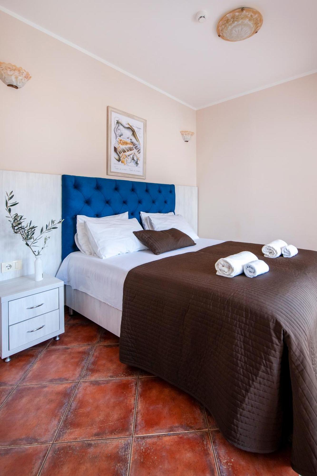 בודווה Mila & Aleksandr Apartments מראה חיצוני תמונה