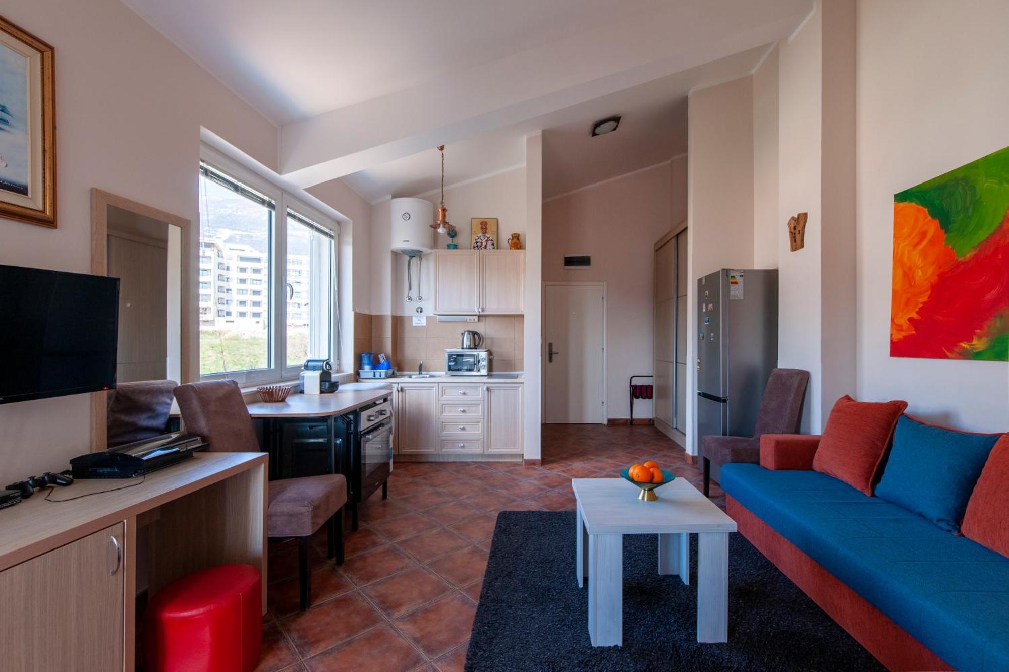 בודווה Mila & Aleksandr Apartments מראה חיצוני תמונה