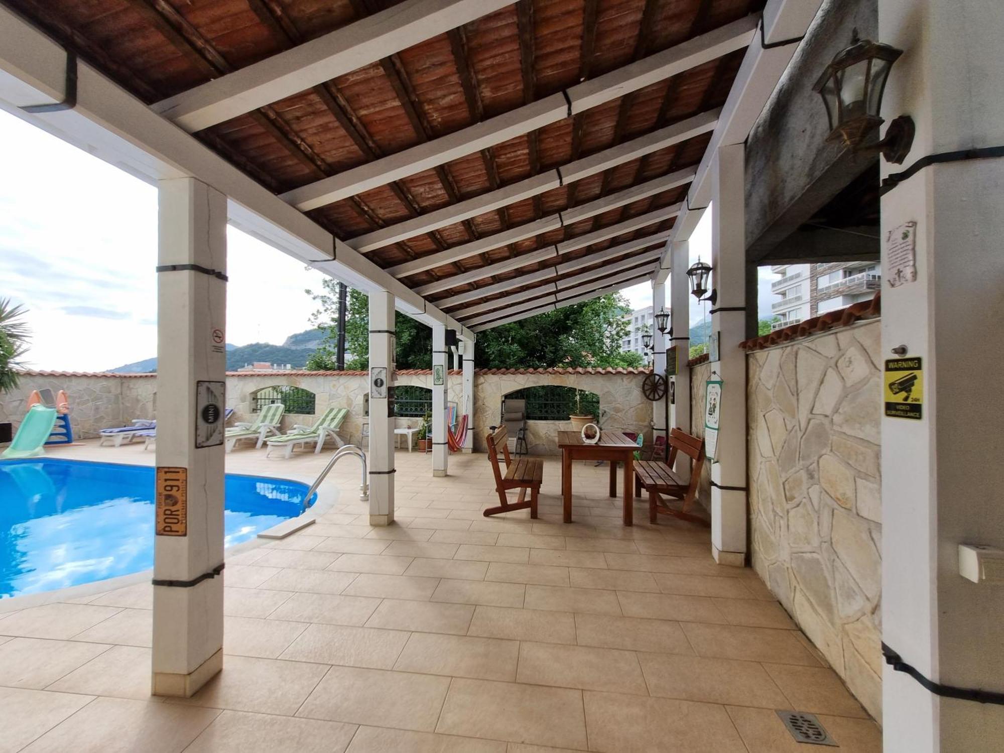 בודווה Mila & Aleksandr Apartments מראה חיצוני תמונה